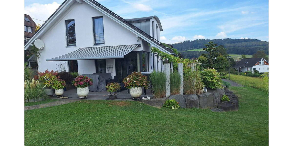 Einfamilienhaus Hilchenbach - 4 Zimmer, 140 m&sup2;, 620.000&euro; | Angebot:26641825