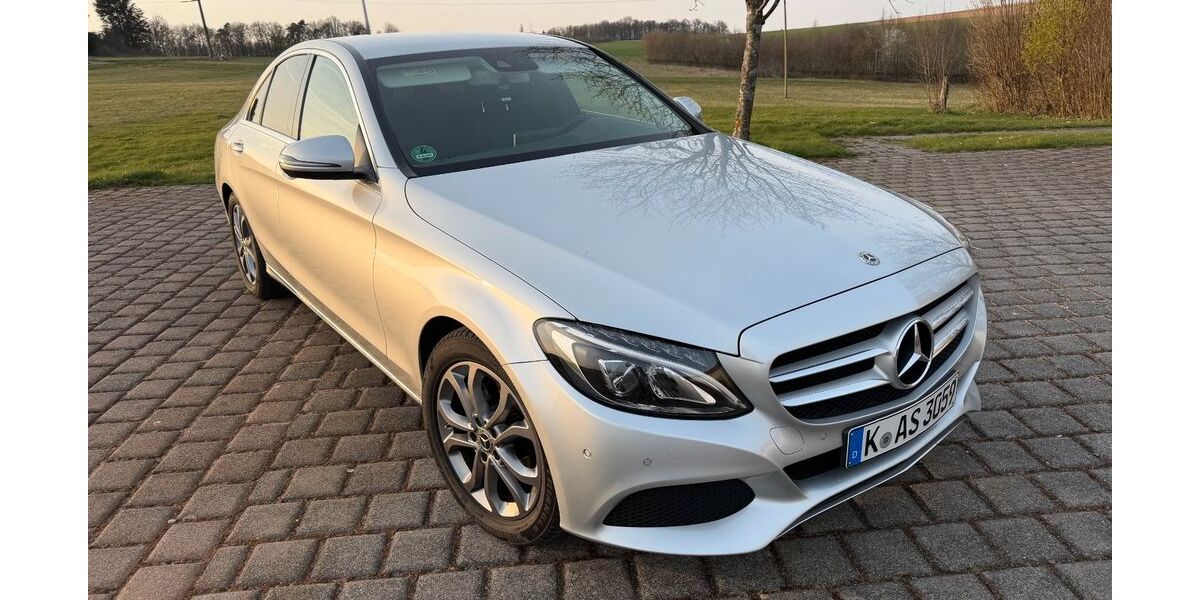 Mercedes-Benz C 180 73.600 km 17.600 &euro; Kroppach 57612