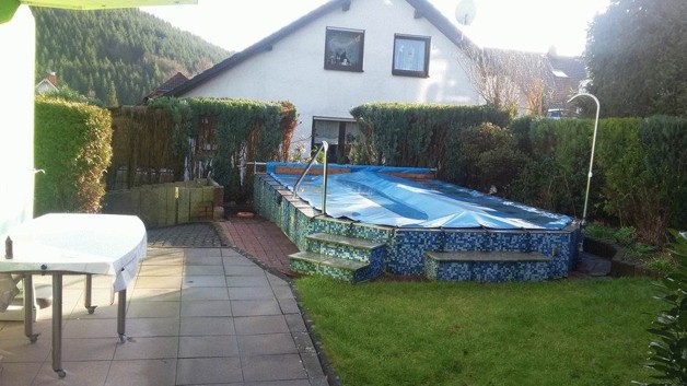 4-Parteienhaus in einem Doppelhaus mit Pool und Garten - Einfamilienhaus Freudenberg-Alchen | Angebot:27180773