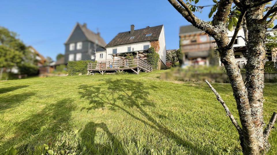 Einfamilienhaus Kirchhundem - 7 Zimmer, 170 m&sup2;, 225.000&euro; | Angebot:27474144