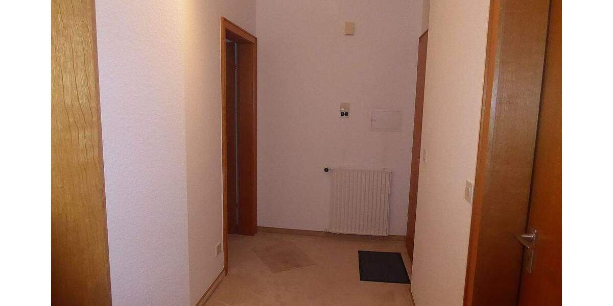 Etagenwohnung Waldbröl - 2 Zimmer, 67 m&sup2;, 119.000&euro; | Angebot:25698223