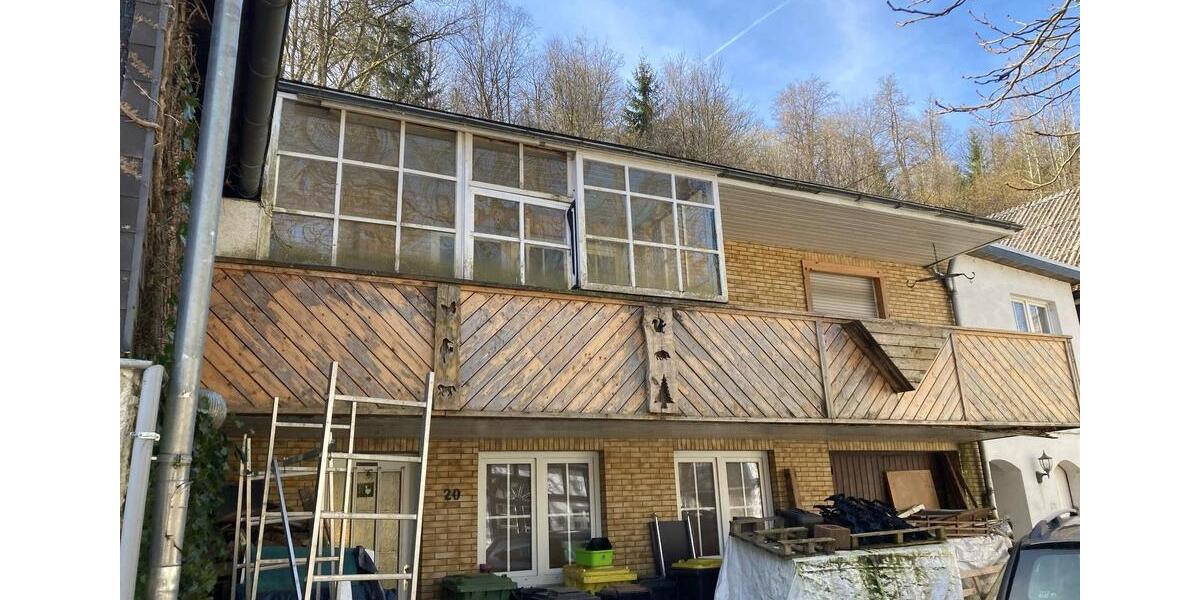 Doppelhaushälfte Olpe - 12 Zimmer, 195 m&sup2;, 245.000&euro; | Angebot:20153379