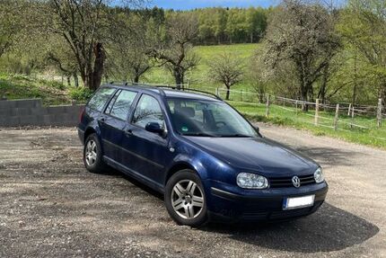 VW Golf 136.000 km 2.950 &euro; Siegen 57078