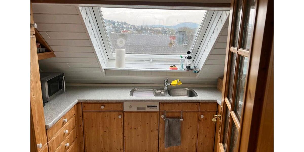 Dachgeschoßwohnung Eschenburg - 6 Zimmer, 130 m&sup2;, 900&euro; | Angebot:25220160