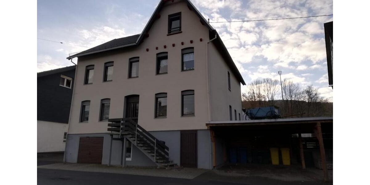 Etagenwohnung Neunkirchen - 4 Zimmer, 91 m&sup2;, 650&euro; | Angebot:26124547