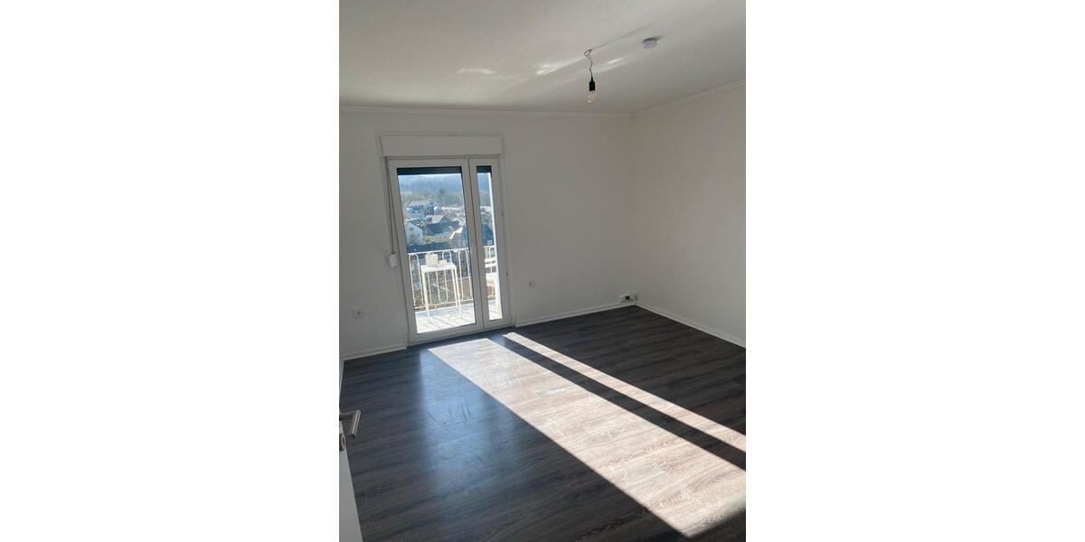 Etagenwohnung Siegen Kaan-Marienborn - 650&euro; | Angebot:26045265