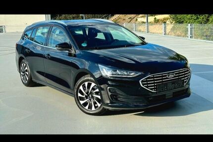 Ford Focus 4.900 km 20.790 &euro; Waldbröl 51545