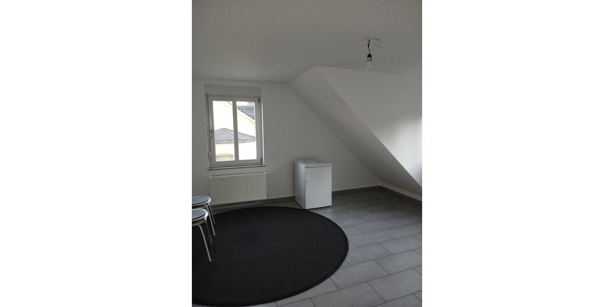 Dachgeschoßwohnung Siegen Kaan-Marienborn - 3 Zimmer, 88 m&sup2;, 940&euro; | Angebot:25714499