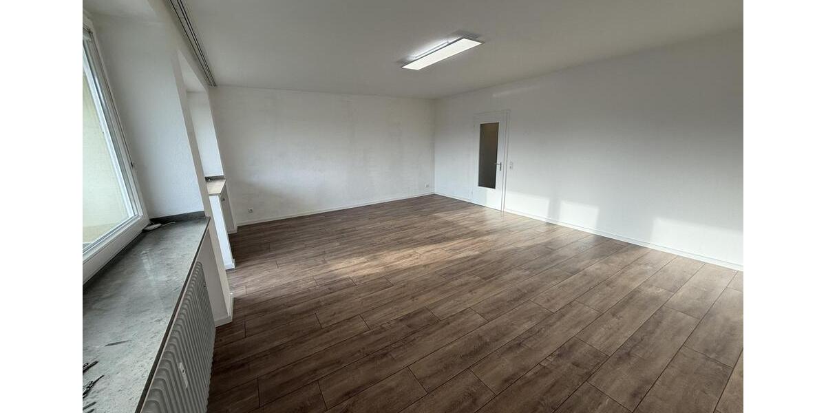 Etagenwohnung Siegen Kaan-Marienborn - 3 Zimmer, 96 m&sup2;, 960&euro; | Angebot:25884328