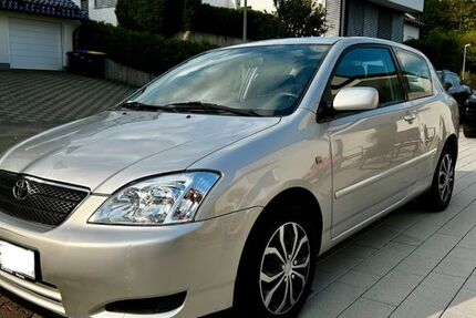 Toyota Corolla 175.100 km 2.300 &euro; Siegen 57074