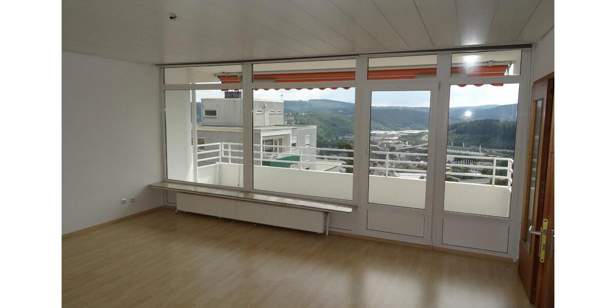 Etagenwohnung Siegen - 2 Zimmer, 73 m&sup2;, 675&euro; | Angebot:25992987