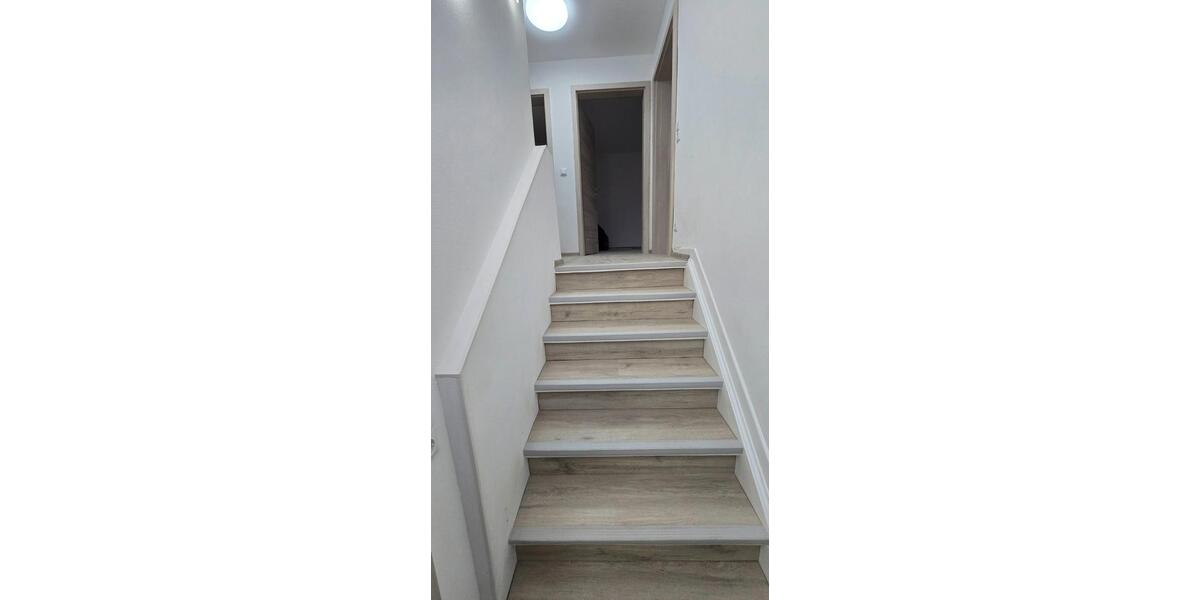 Etagenwohnung Bad Laasphe - 4.5 Zimmer, 106 m&sup2;, 890&euro; | Angebot:26670861
