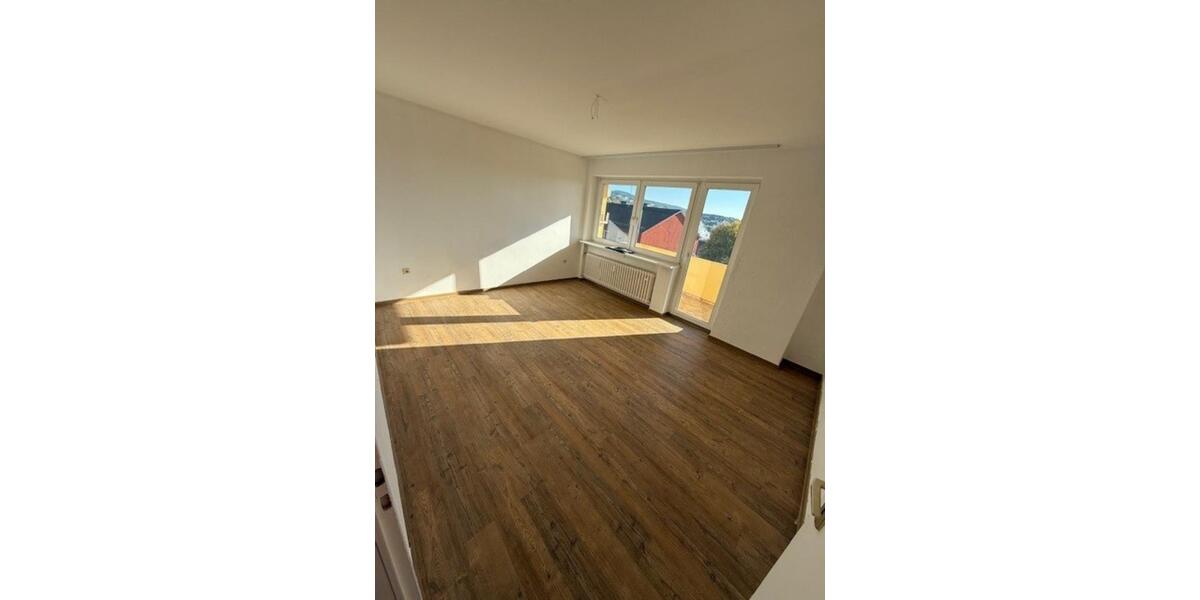 Etagenwohnung Kreuztal - 4 Zimmer, 72 m&sup2;, 540&euro; | Angebot:25584421