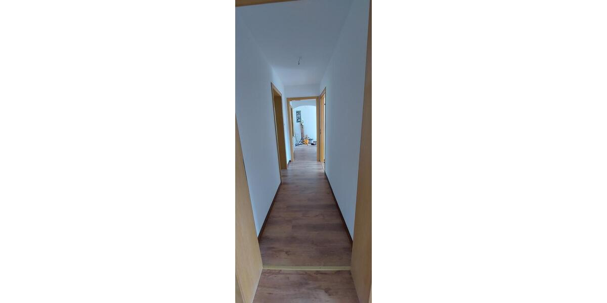 Etagenwohnung Malberg - 4 Zimmer, 89 m&sup2;, 710&euro; | Angebot:25971961