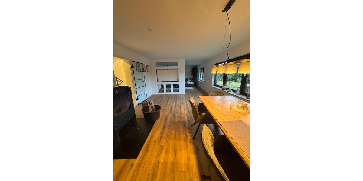 Einfamilienhaus Malberg - 6 Zimmer, 215 m&sup2;, 425.000&euro; | Angebot:25820889