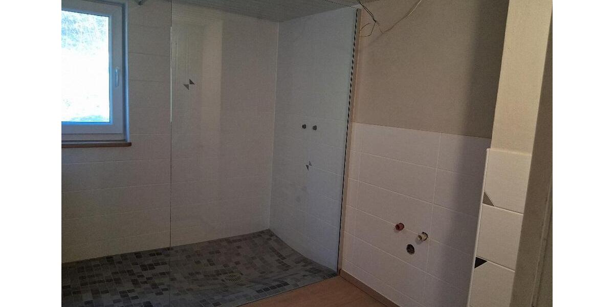 Bauernhaus, Landhaus Neunkirchen - 5 Zimmer, 114 m&sup2;, 95.000&euro; | Angebot:26019724