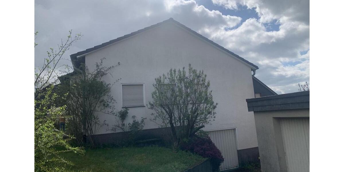 Einfamilienhaus Netphen - 5 Zimmer, 120 m&sup2;, 180.000&euro; | Angebot:26685868