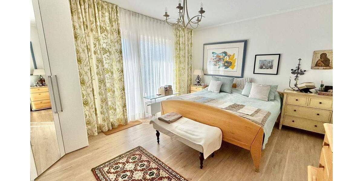 Einfamilienhaus Hachenburg - 7 Zimmer, 219 m&sup2;, 580.000&euro; | Angebot:25738118