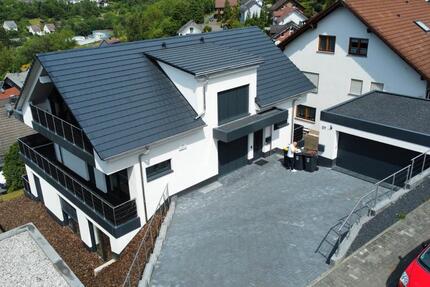 Wohnung Siegen - 4 Zimmer, 175 m&sup2;, 1.900&euro; | Angebot:25974962