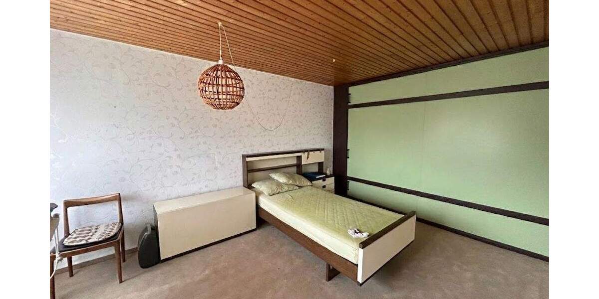 Einfamilienhaus Breitscheid-Gusternhain Gusternhain - 7 Zimmer, 188 m&sup2;, 159.000&euro; | Angebot:25685047