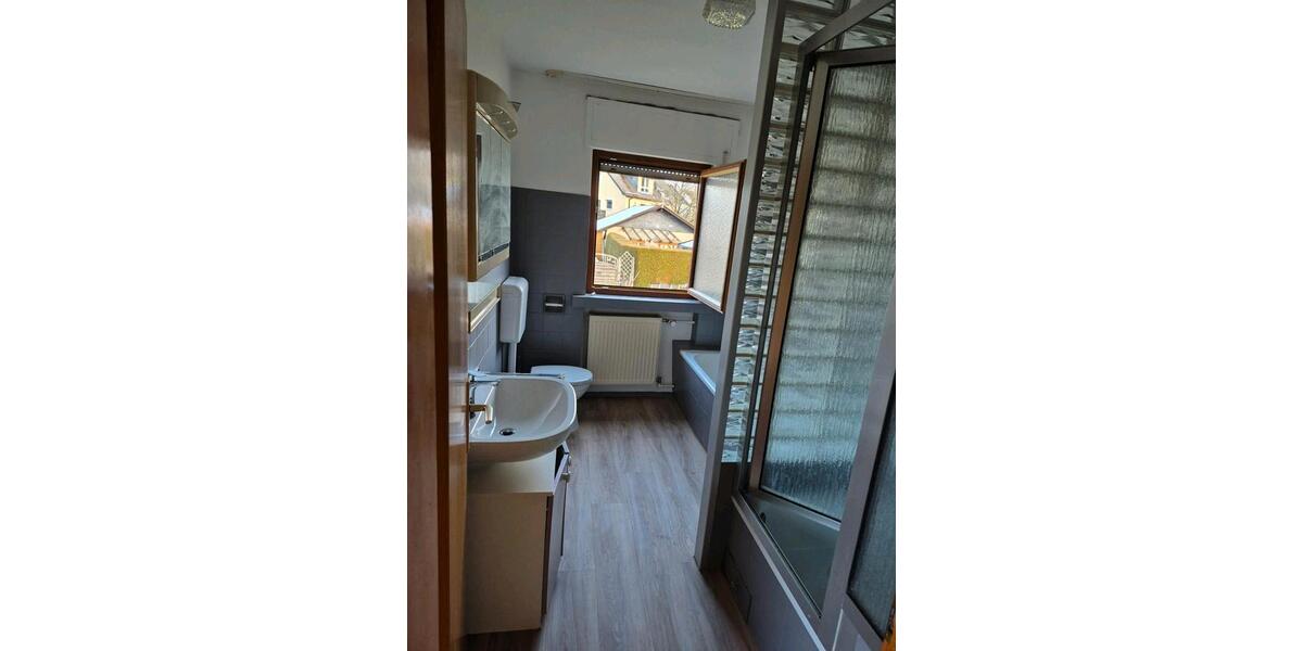 Etagenwohnung Nistertal - 4 Zimmer, 125 m&sup2;, 1.050&euro; | Angebot:25964255