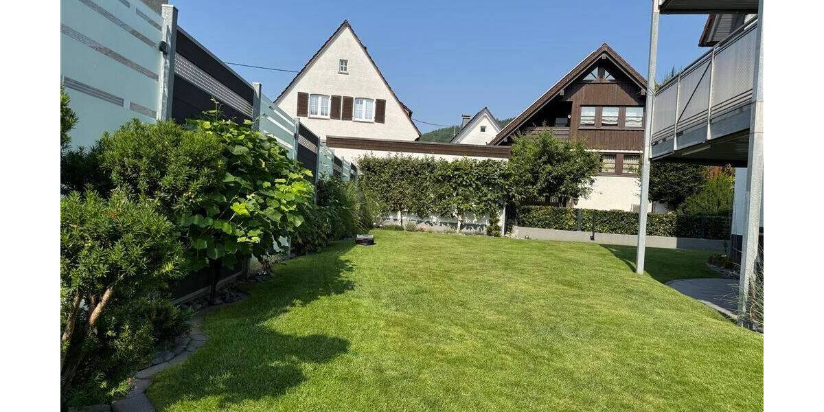 Mehrfamilienhaus, Wohnhaus Lennestadt Meggen - 9 Zimmer, 244 m&sup2;, 395.000&euro; | Angebot:25771706
