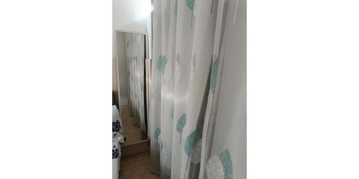 Etagenwohnung Siegen - 1 Zimmer, 14 m&sup2;, 300&euro; | Angebot:25397403