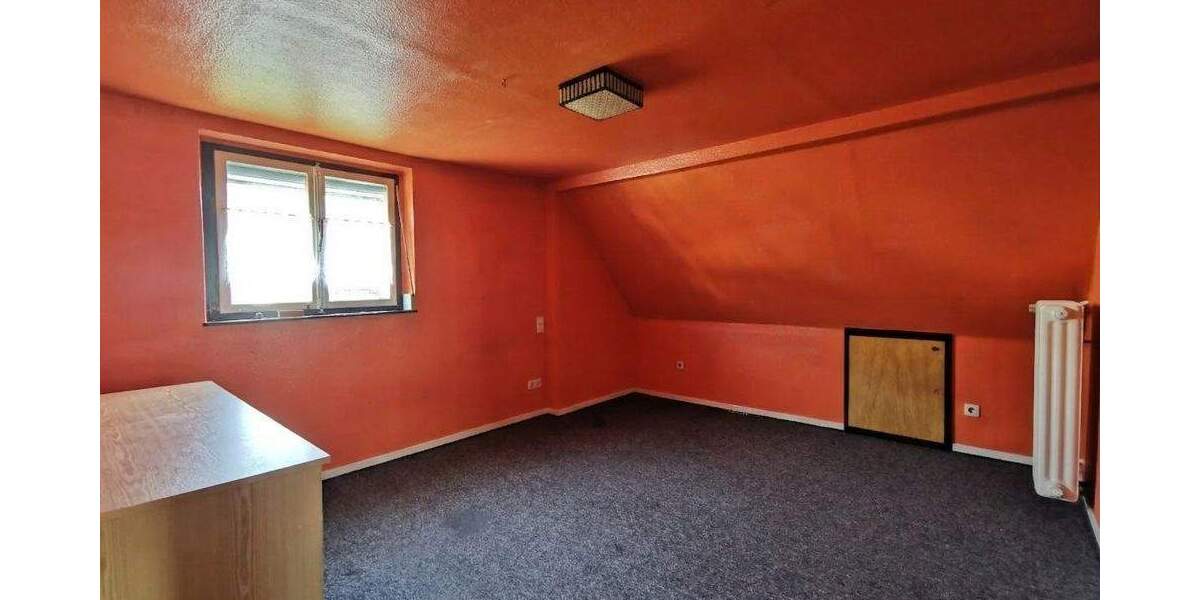 Einfamilienhaus Mudersbach - 7 Zimmer, 131 m&sup2;, 179.000&euro; | Angebot:25820831