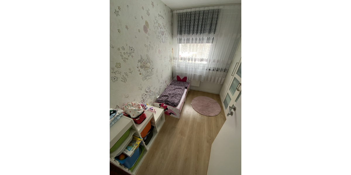 Etagenwohnung Siegen - 3 Zimmer, 88 m&sup2;, 709&euro; | Angebot:24442445