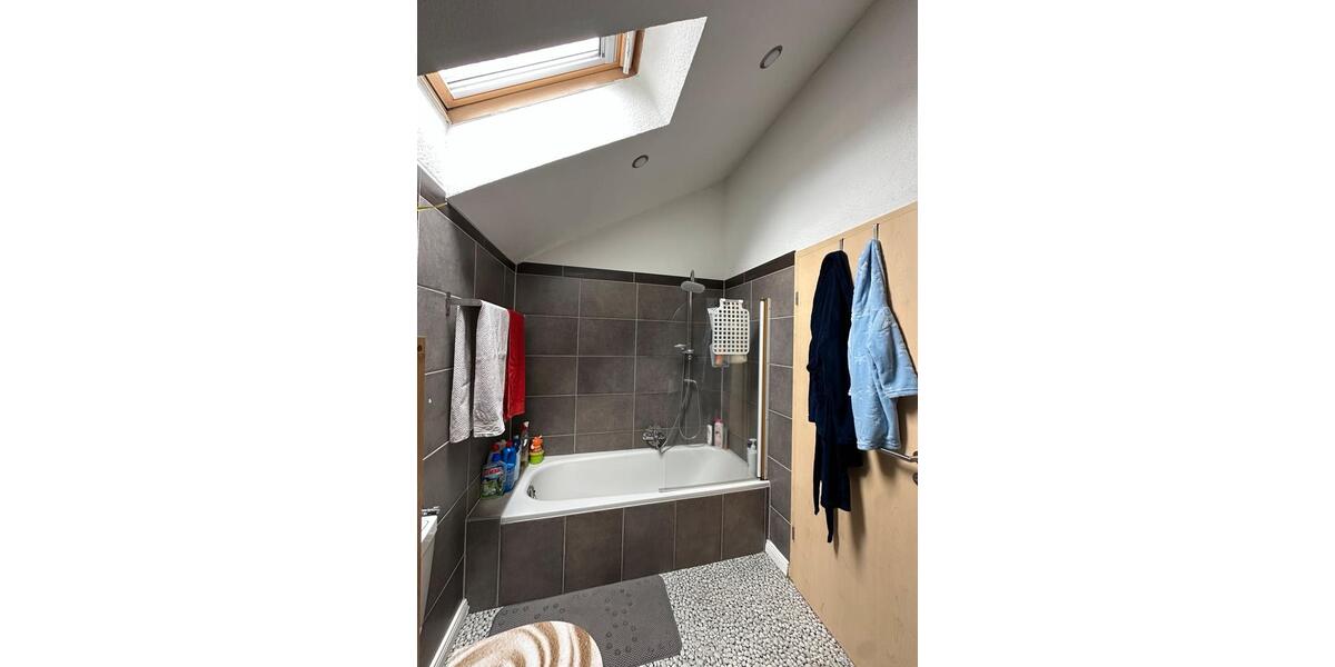 Doppelhaushälfte Nauroth - 5 Zimmer, 125 m&sup2;, 267.000&euro; | Angebot:26040139