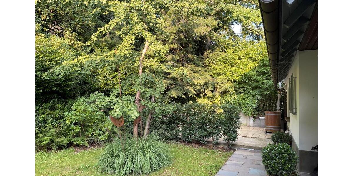 Einfamilienhaus Siegen Kaan-Marienborn - 7 Zimmer, 215 m&sup2;, 490.000&euro; | Angebot:27258858