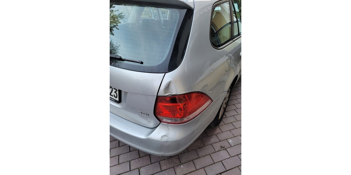VW Golf V Variant 260.000 km 2.500 &euro; Siegen 57072