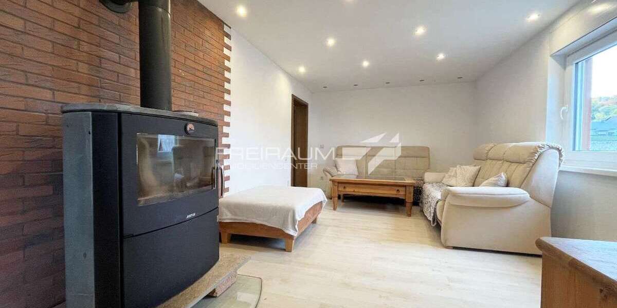 Einfamilienhaus Netphen / Irmgarteichen Irmgarteichen - 6 Zimmer, 211 m&sup2;, 199.000&euro; | Angebot:23420310