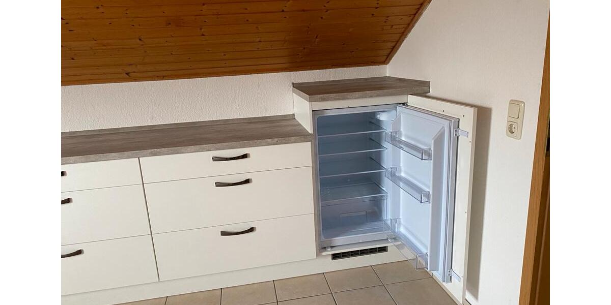 Dachgeschoßwohnung Pracht - 2 Zimmer, 70 m&sup2;, 815&euro; | Angebot:25483161