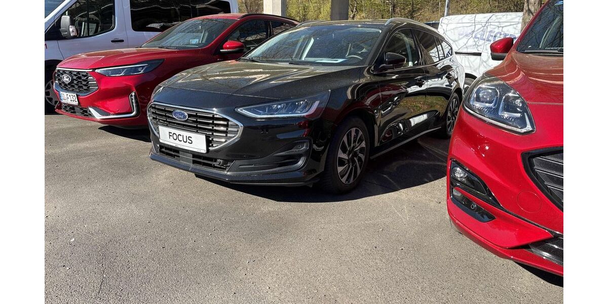 Ford Focus 18.331 km 22.990 &euro; Siegen 57072