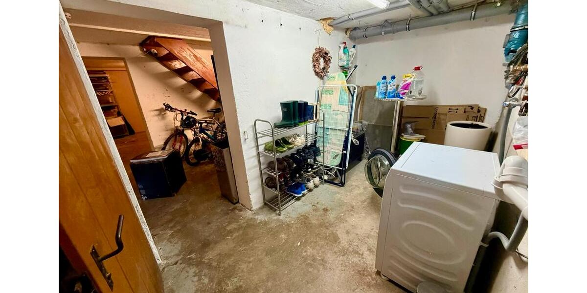 Doppelhaushälfte Hilchenbach - 6 Zimmer, 160 m&sup2;, 359.000&euro; | Angebot:27194345
