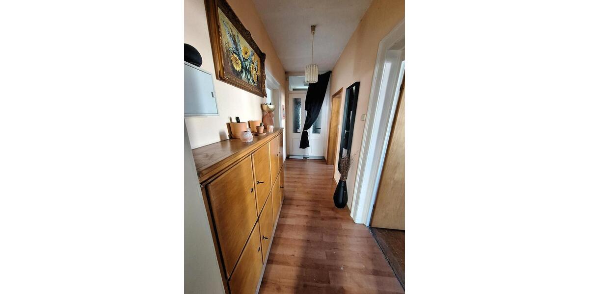 Erdgeschoßwohnung Siegen Kaan-Marienborn - 2.5 Zimmer, 84 m&sup2;, 820&euro; | Angebot:26090526