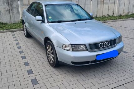 Audi A4 258.000 km 1.850 &euro; Morsbach 51597