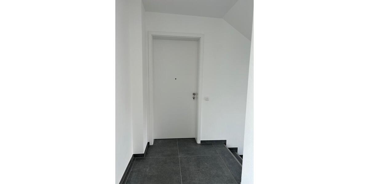 Etagenwohnung Mudersbach - 2 Zimmer, 78 m&sup2;, 960&euro; | Angebot:24315009