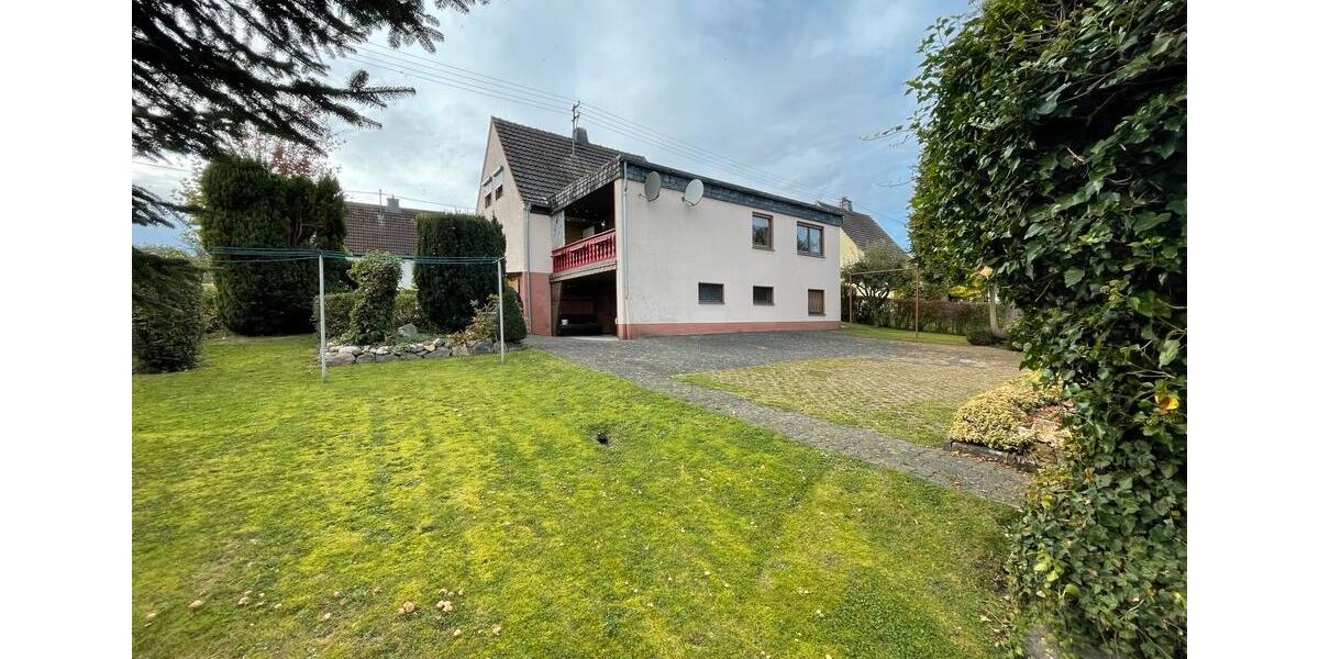 Einfamilienhaus Kreuztal - 2 Zimmer, 150 m&sup2;, 249.000&euro; | Angebot:25070806