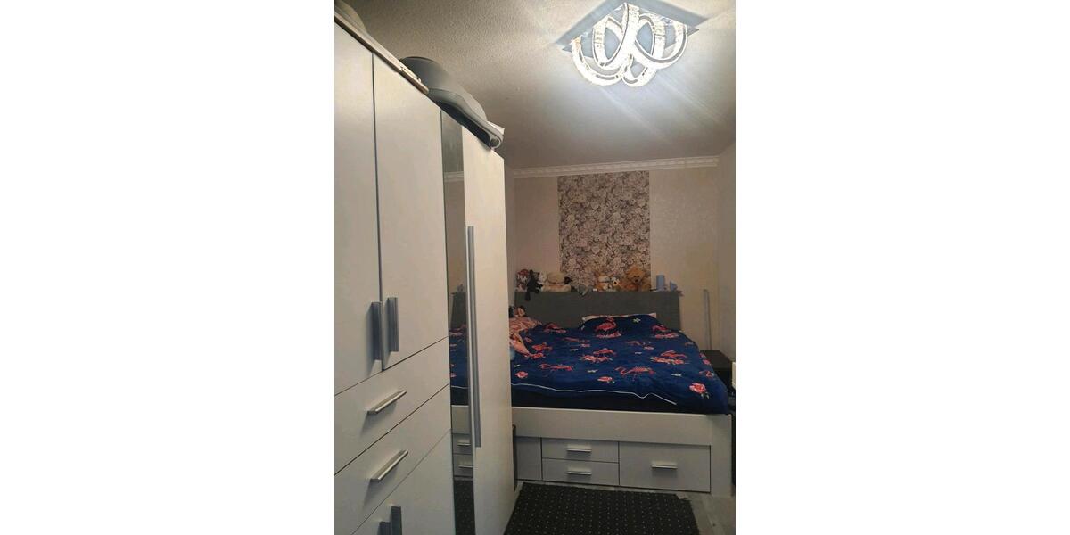 Etagenwohnung Neunkirchen - 4 Zimmer, 98 m&sup2;, 165.000&euro; | Angebot:26122117