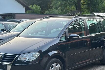 VW Touran 275.700 km 1.800 &euro; Siegen 57080
