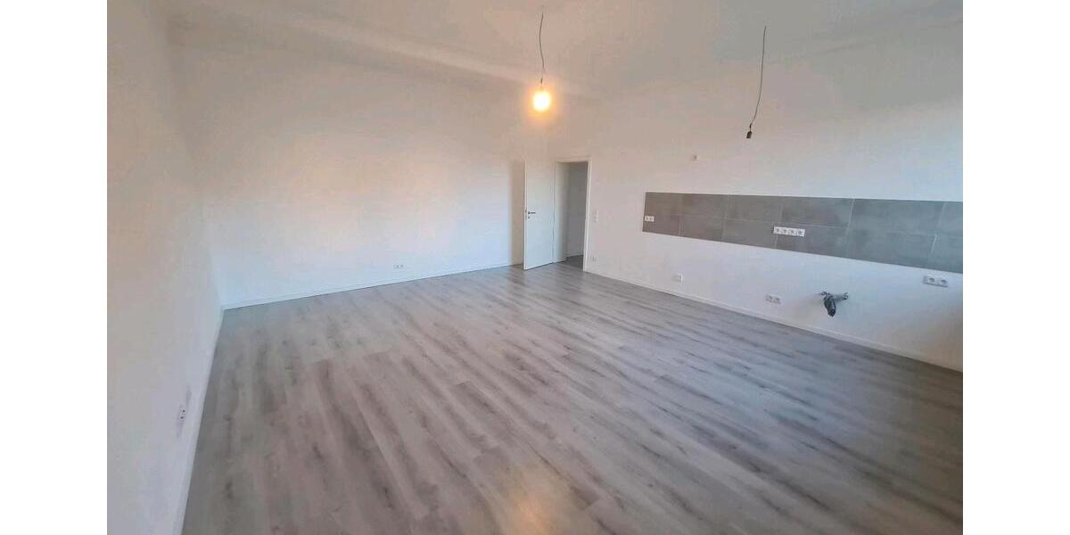 Erdgeschoßwohnung Hellenhahn-Schellenberg Schellenberg - 4 Zimmer, 140 m&sup2;, 830&euro; | Angebot:25995728