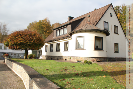 Haus Siegen Eiserfeld - 7 Zimmer, 200 m&sup2;, 1.100.000&euro; | Angebot:24976683