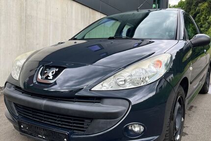 Peugeot 206 108.000 km 3.700 &euro; Wilnsdorf 57234