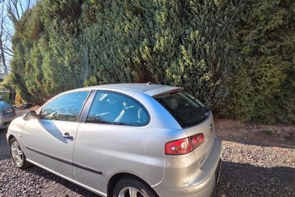Seat Ibiza 88.000 km 799 &euro; Netphen 57250