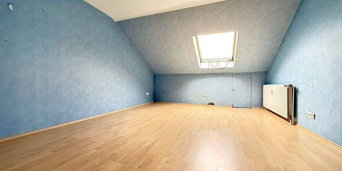 Einfamilienhaus Kirchen VG Freusburg - 6 Zimmer, 198 m&sup2;, 198.000&euro; | Angebot:25691930