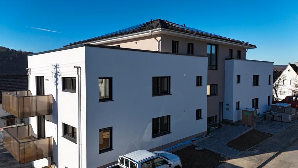 Etagenwohnung Siegen Dillnhütten - 2 Zimmer, 73 m&sup2;, 940&euro; | Angebot:25511494