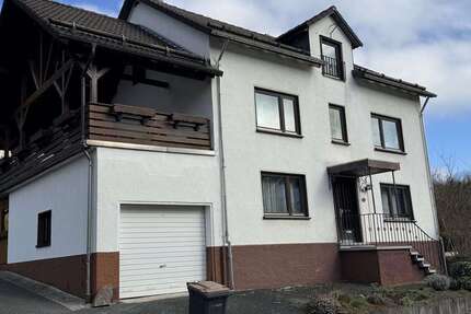 Haus Siegen Dillnhütten - 6 Zimmer, 179 m&sup2;, 245.000&euro; | Angebot:25868376