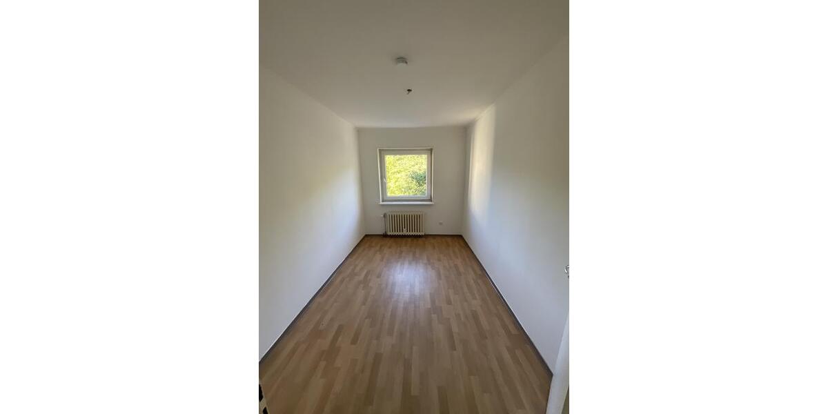 Etagenwohnung Neunkirchen - 3 Zimmer, 74 m&sup2;, 350&euro; | Angebot:22402325